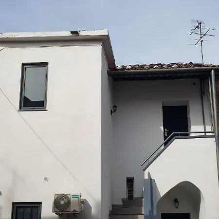 Penzion Affitacamere Squitieri *